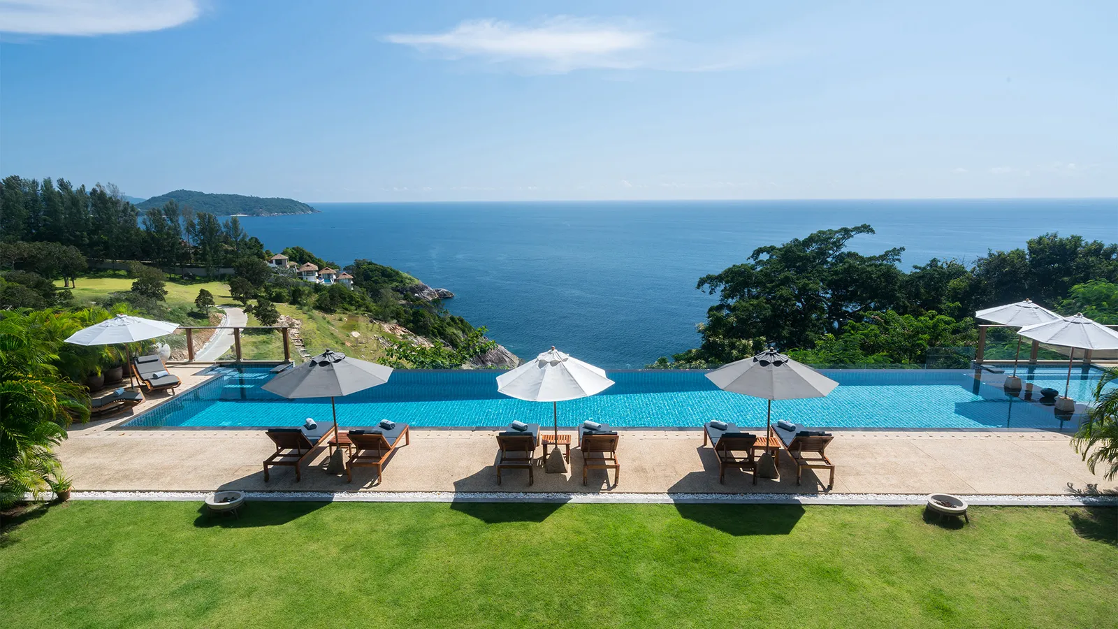 Villa Aye